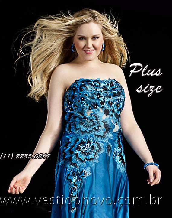 vestido plus size, tamanho grande, floral na cor azul royal, So Paulo, zona sul